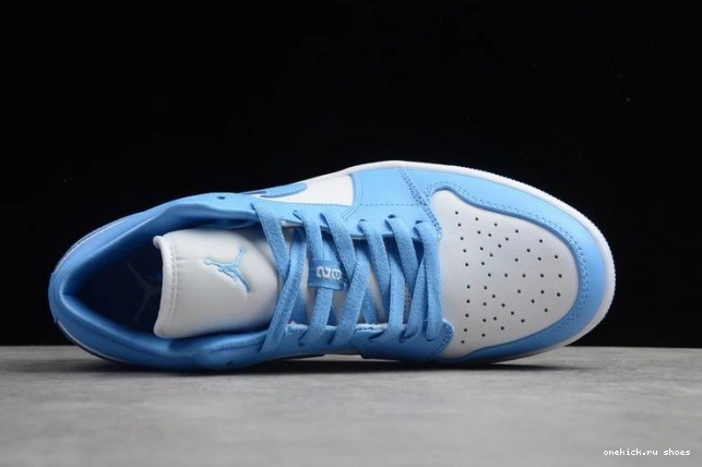 Rep UNC Air AO9944-441 1 Jordan Low (W) 0708